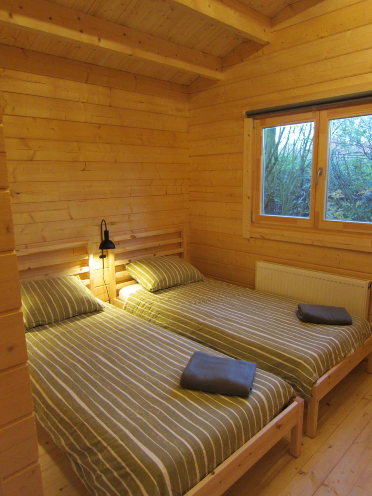 Hderh - Eco Lodge Op Vakantiepark De Ijsvogel, Zwembaden, Kids Fun, Natuur En Rust Voorthuizen Esterno foto