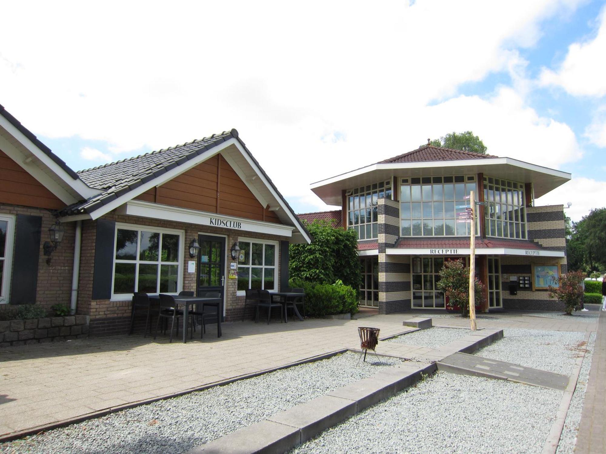 Hderh - Eco Lodge Op Vakantiepark De Ijsvogel, Zwembaden, Kids Fun, Natuur En Rust Voorthuizen Esterno foto